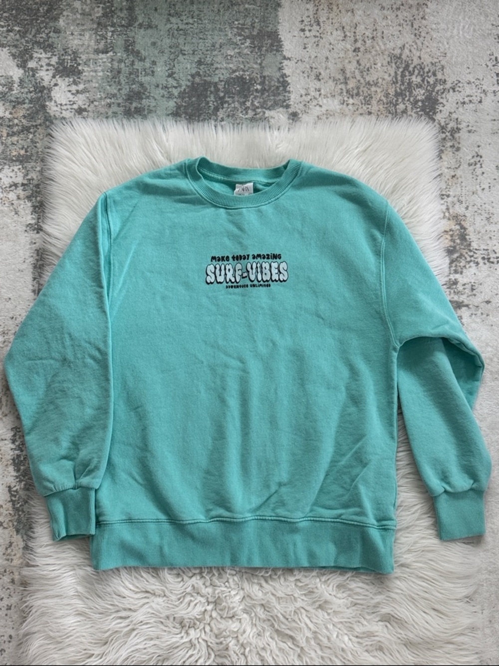 Zara Aqua/Turquoise Crewneck Sweatshirt with 'Surf-Vibes' Chest Graphic